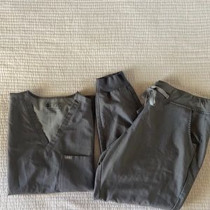 FIGS Scrub Set XXL